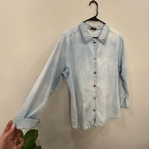 Vintage acid wash-stoned wash 80s Denim Button-Up Shirt